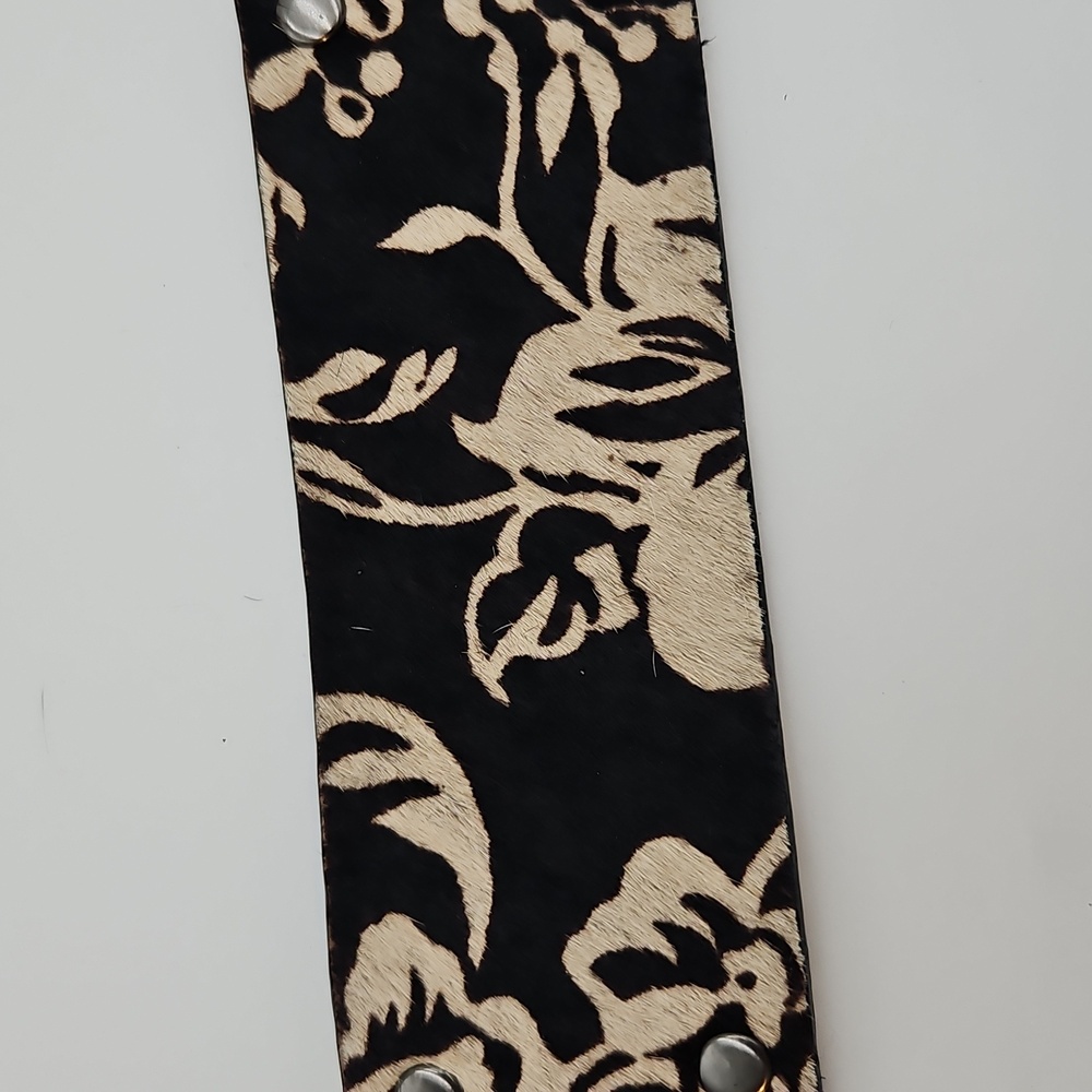 Genuine Leather Belt Suede Black Cream 39" Metal Buckle - Picture 5 of 14